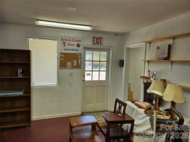 567 E Mills Street, Columbus, NC 28722