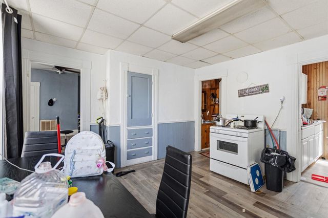 217 Spruce Street, Manchester, NH 03103