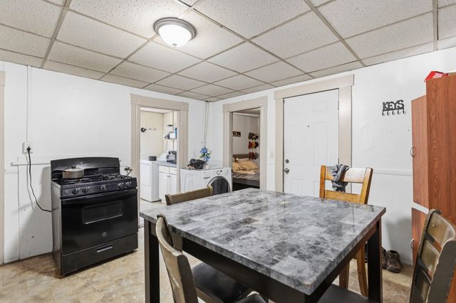 217 Spruce Street, Manchester, NH 03103