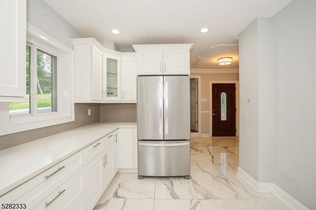 242 Lake Rd, Morris Twp., NJ 07960