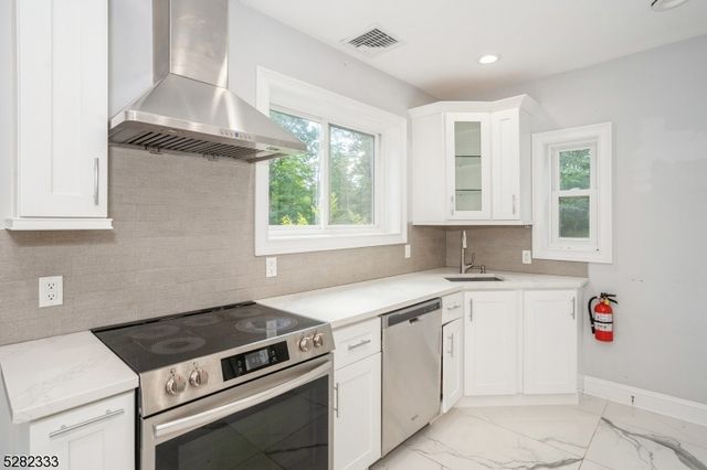 242 Lake Rd, Morris Twp., NJ 07960