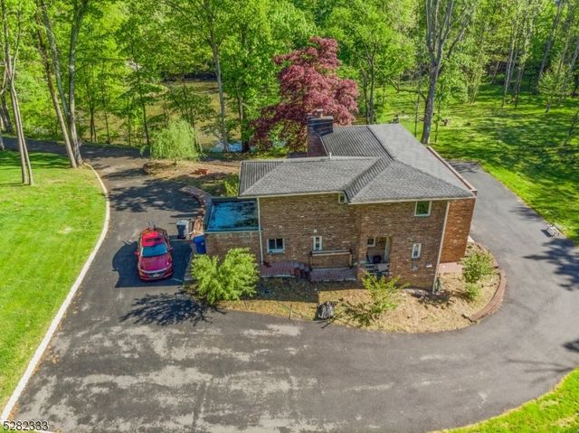 242 Lake Rd, Morris Twp., NJ 07960