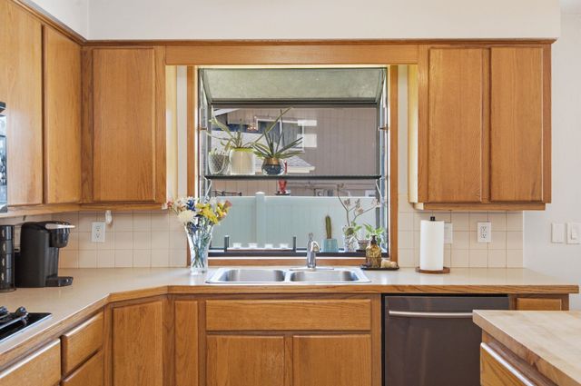 15310 N Cincinnati St, Spokane, WA 99208