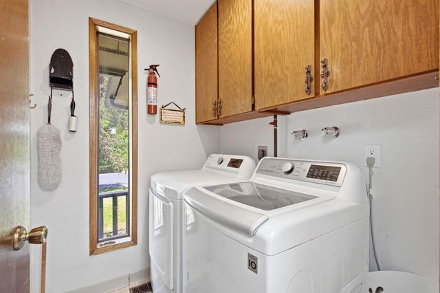 15310 N Cincinnati St, Spokane, WA 99208