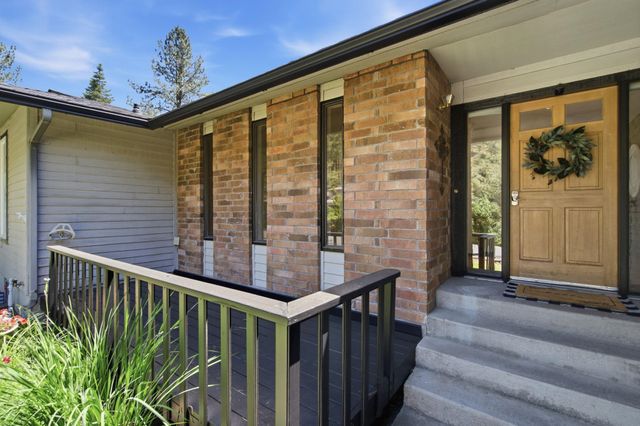 15310 N Cincinnati St, Spokane, WA 99208