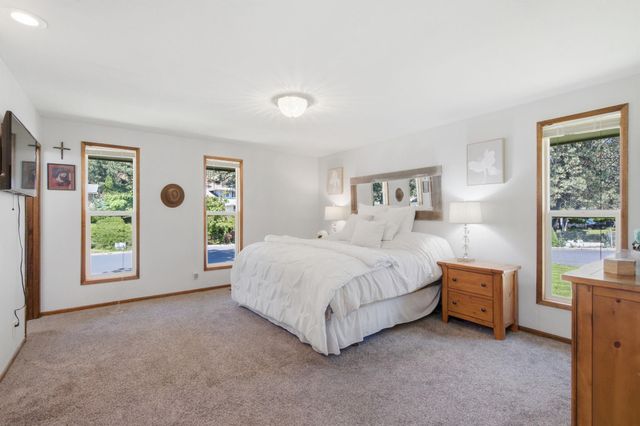 15310 N Cincinnati St, Spokane, WA 99208