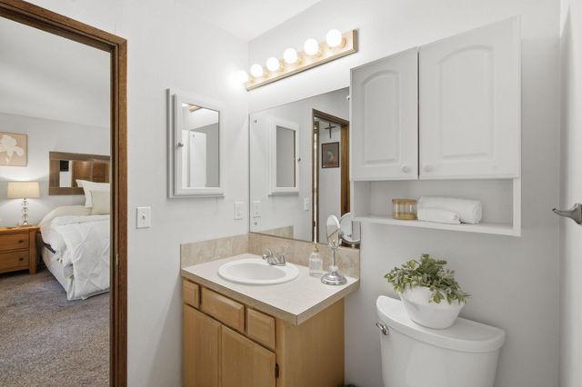 15310 N Cincinnati St, Spokane, WA 99208