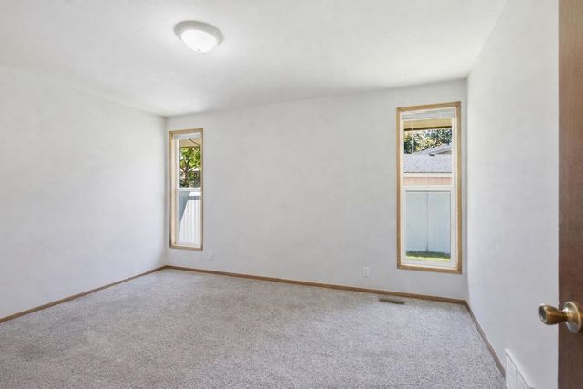 15310 N Cincinnati St, Spokane, WA 99208