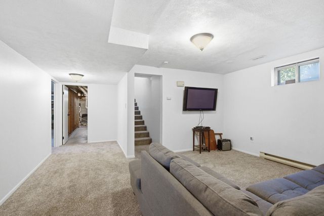 15310 N Cincinnati St, Spokane, WA 99208