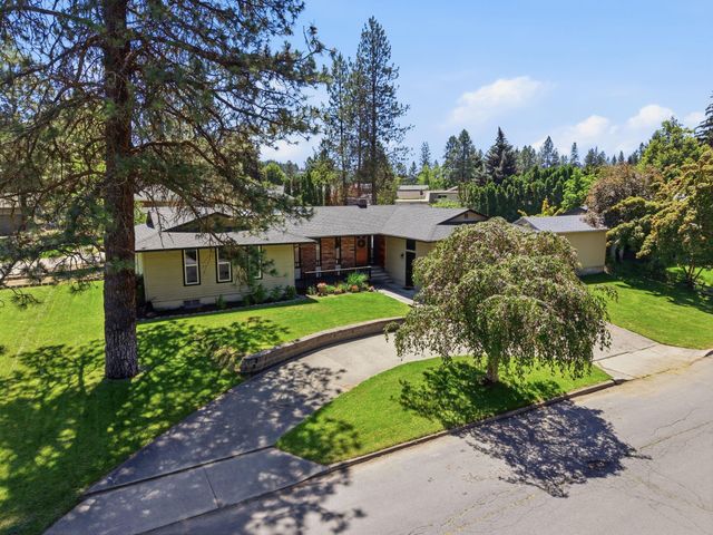 15310 N Cincinnati St, Spokane, WA 99208