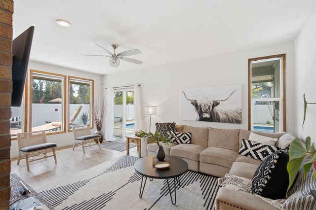 15310 N Cincinnati St, Spokane, WA 99208