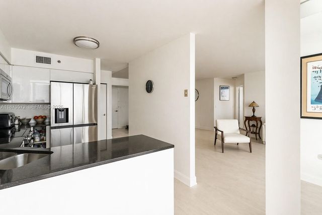 19101 NE 36th Court 1411, Aventura, FL 33180