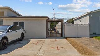 8447 Colbath Avenue, Panorama City, CA 91402