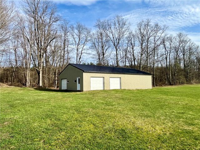 1452 State Route 104a, Sterling, NY 13156
