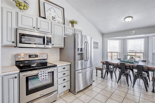 50931 E 32nd Avenue, Bennett, CO 80102