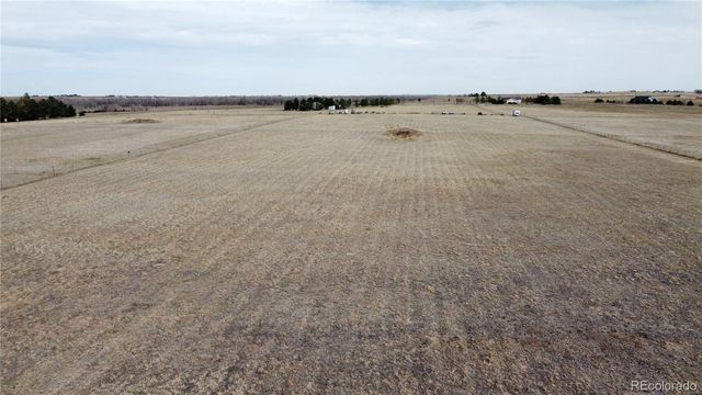 50931 E 32nd Avenue, Bennett, CO 80102