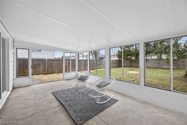 6151 Sherwood Drive, North Olmsted, OH 44070