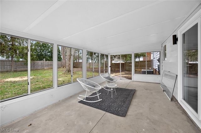 6151 Sherwood Drive, North Olmsted, OH 44070