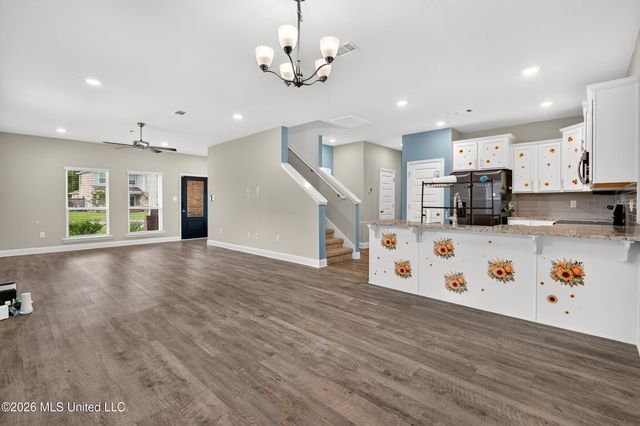 5070 Fairbury Way, D'iberville, MS 39540