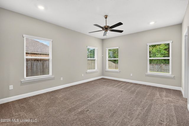5070 Fairbury Way, D'iberville, MS 39540