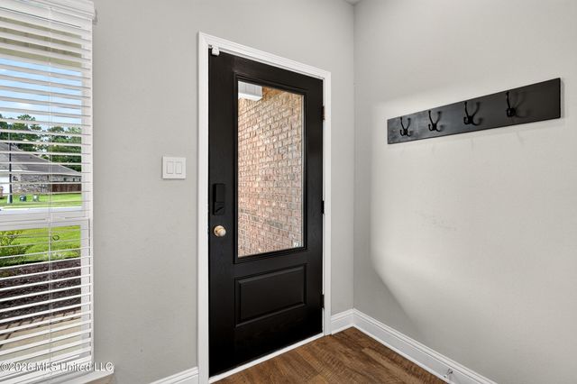 5070 Fairbury Way, D'iberville, MS 39540