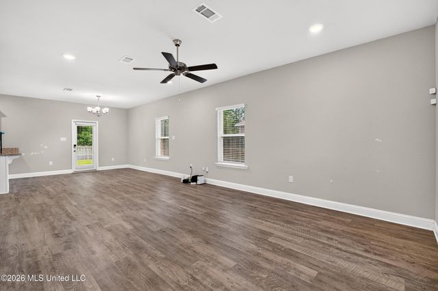 5070 Fairbury Way, D'iberville, MS 39540