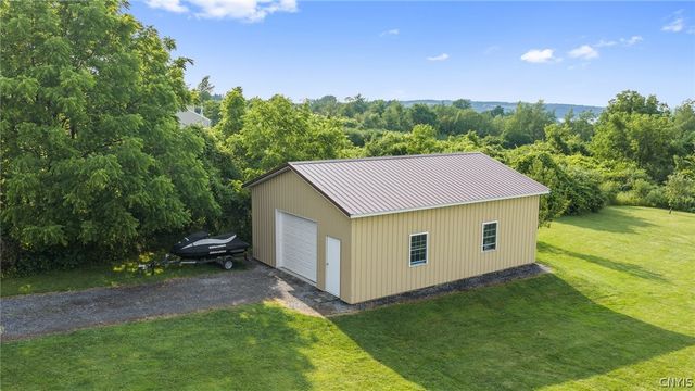 4699 Amerman Road, Niles, NY 13152