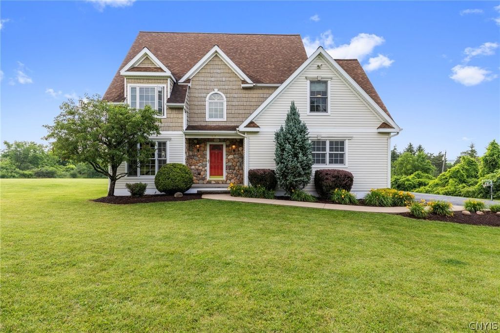4699 Amerman Road, Niles, NY 13152