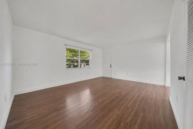 5605 SW 80th Street 10D, Miami, FL 33143