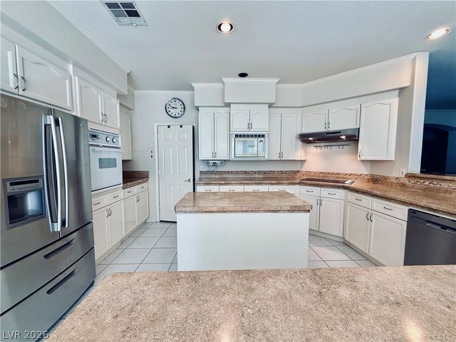 2429 Tour Edition Drive, Henderson, NV 89074