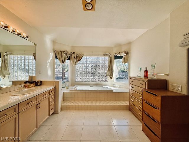 2429 Tour Edition Drive, Henderson, NV 89074