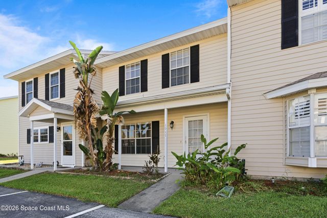 1917 Manor Drive NE, Palm Bay, FL 32905