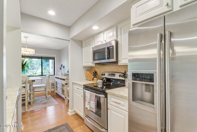 59 Carnoustie Rd Apt 287, Hilton Head Island, SC 29928