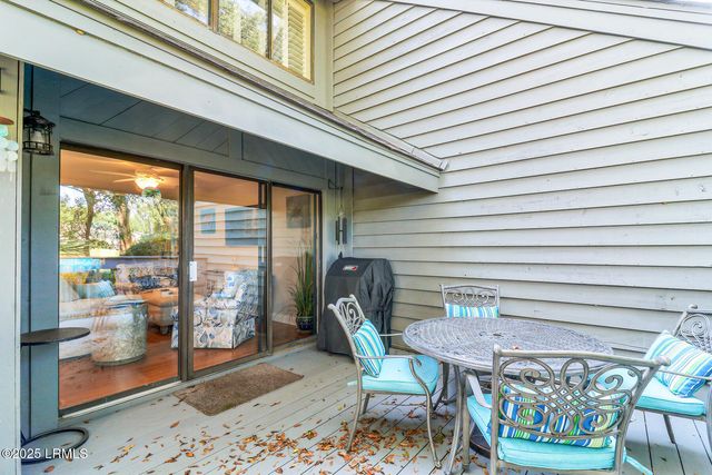 59 Carnoustie Rd Apt 287, Hilton Head Island, SC 29928