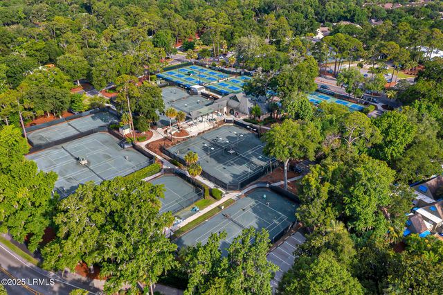 59 Carnoustie Rd Apt 287, Hilton Head Island, SC 29928