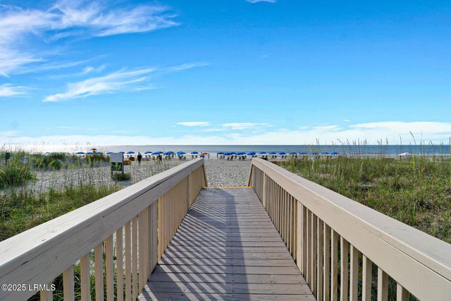 59 Carnoustie Rd Apt 287, Hilton Head Island, SC 29928