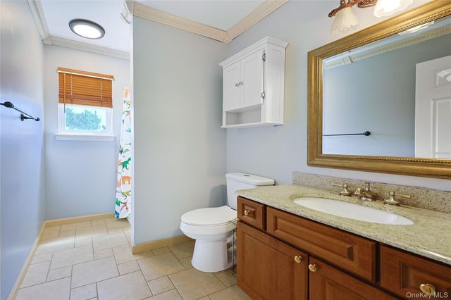 1010 Pine View, New Windsor, NY 12553