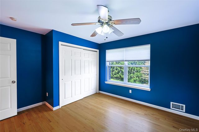 1010 Pine View, New Windsor, NY 12553