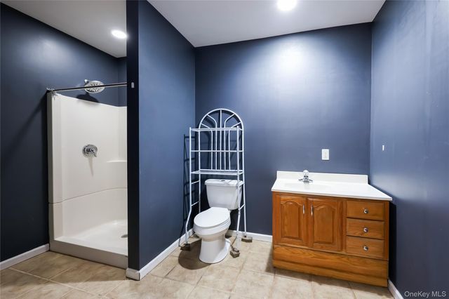 1010 Pine View, New Windsor, NY 12553