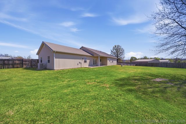 105 Legacy Court, Fort Gibson, OK 74434