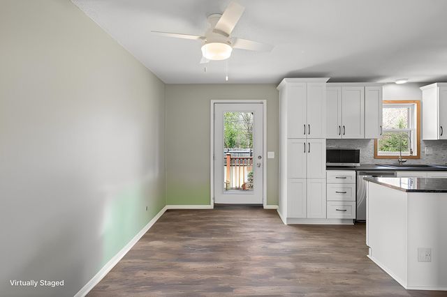 2505 Brenner Street, Roseville, MN 55113