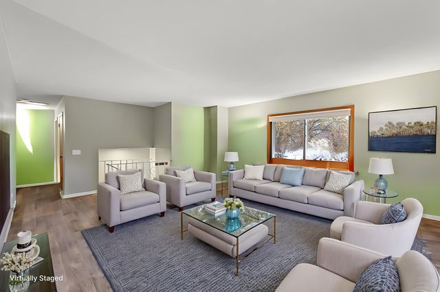 2505 Brenner Street, Roseville, MN 55113