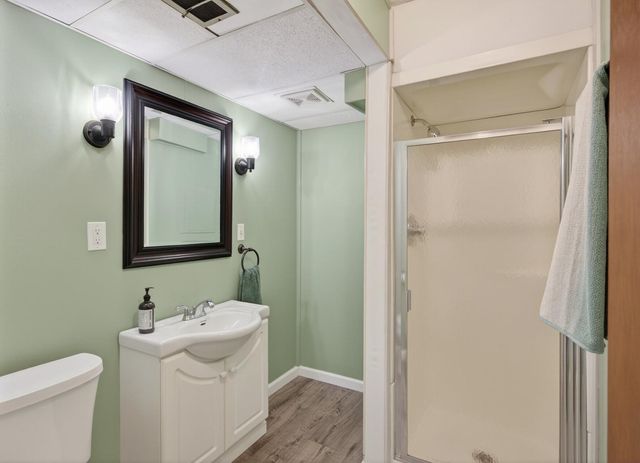 2505 Brenner Street, Roseville, MN 55113