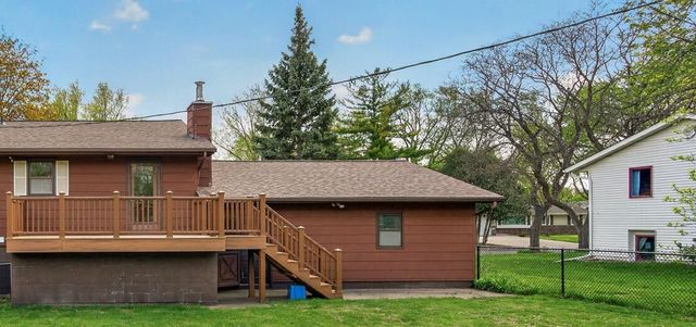 2505 Brenner Street, Roseville, MN 55113