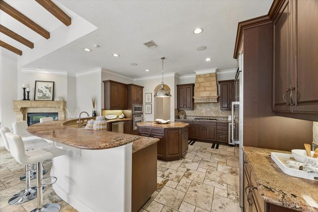 3511 St Tropez Way, Houston, TX 77082