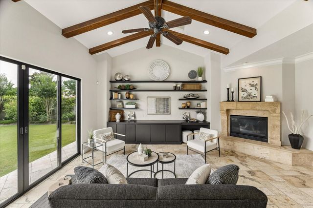 3511 St Tropez Way, Houston, TX 77082