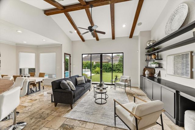3511 St Tropez Way, Houston, TX 77082