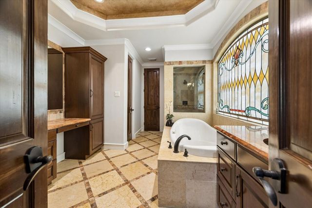 3511 St Tropez Way, Houston, TX 77082