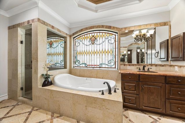 3511 St Tropez Way, Houston, TX 77082