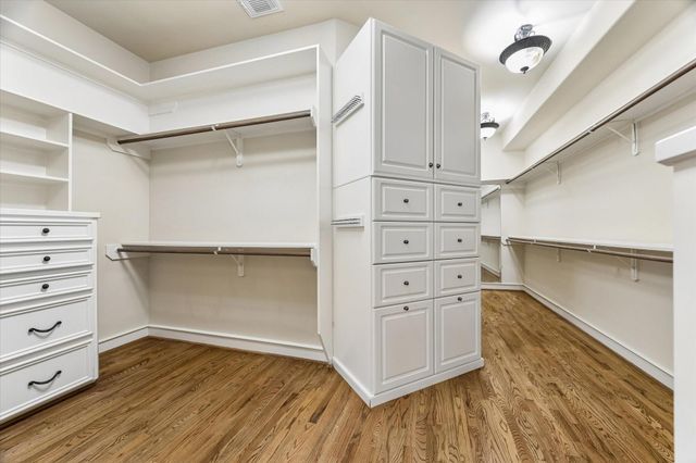 3511 St Tropez Way, Houston, TX 77082